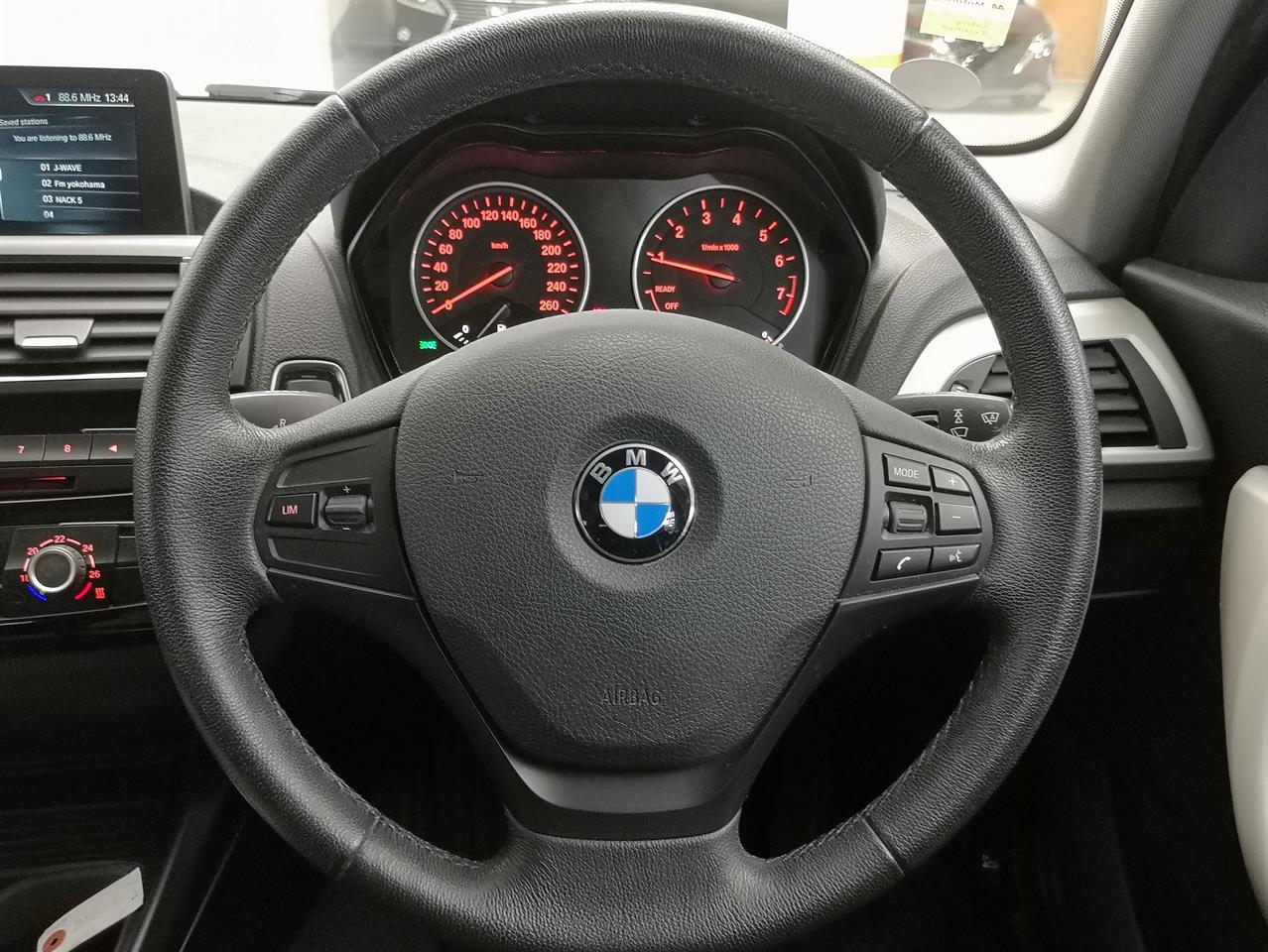 2017 BMW 118I