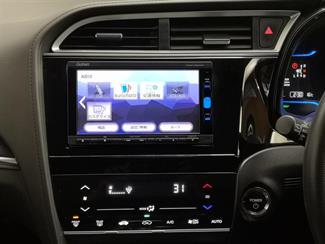 2016 Honda Shuttle - Thumbnail