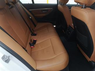 2019 BMW 320d - Thumbnail