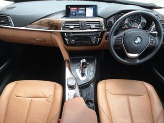 2019 BMW 320d - Thumbnail