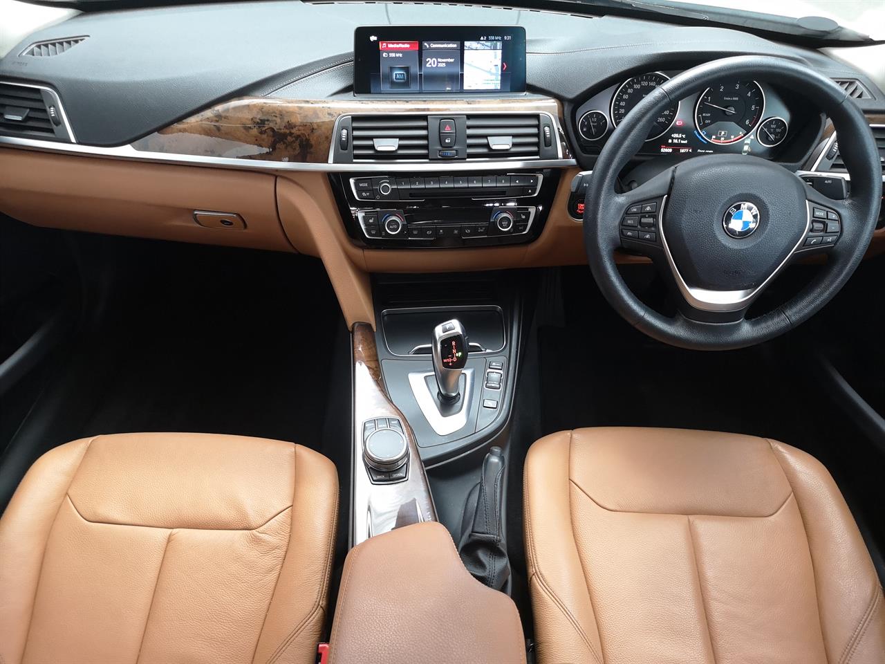2019 BMW 320d