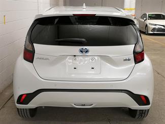 2022 Toyota Aqua - Thumbnail