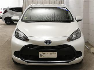 2022 Toyota Aqua - Thumbnail