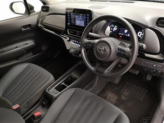 2022 Toyota Aqua - Thumbnail