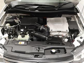 2014 Mitsubishi Outlander - Thumbnail