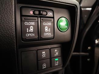 2016 Honda Odyssey - Thumbnail