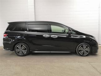 2016 Honda Odyssey - Thumbnail