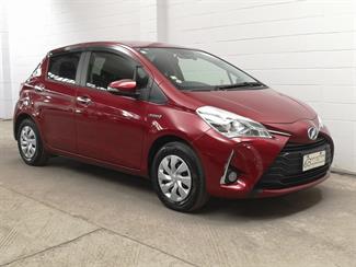 2019 Toyota Vitz - Thumbnail