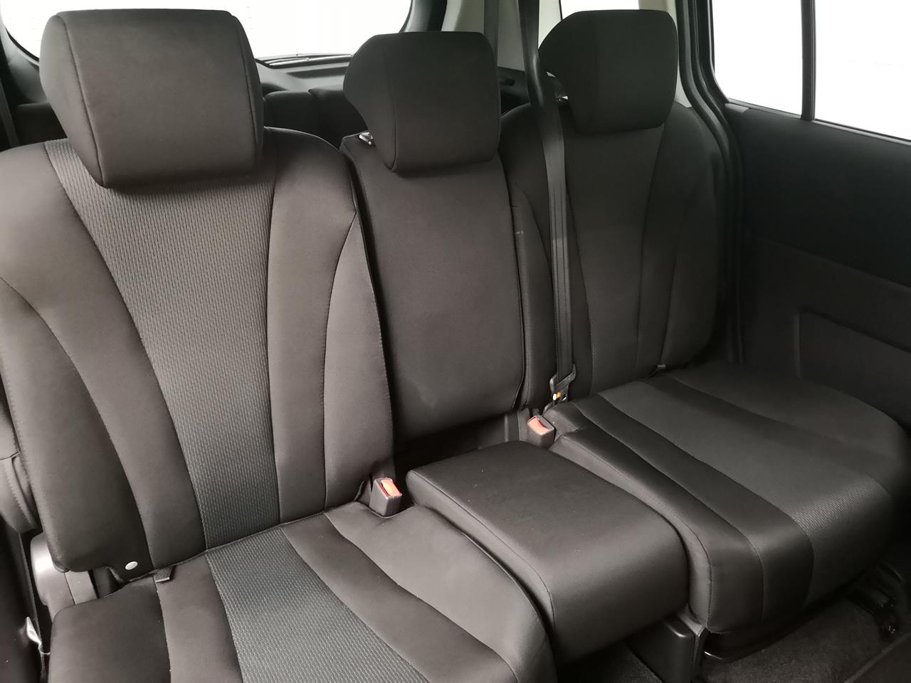 2013 Mazda Premacy
