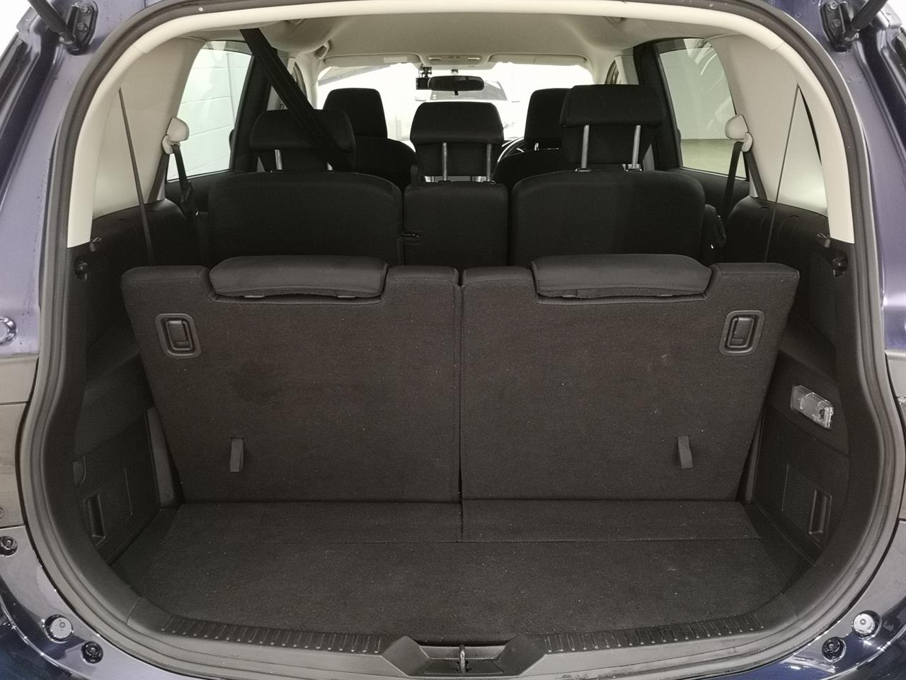 2013 Mazda Premacy