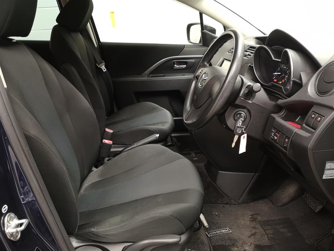 2013 Mazda Premacy