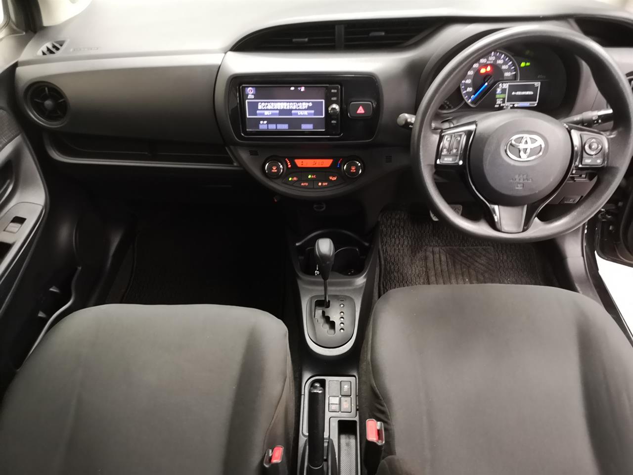 2017 Toyota Vitz