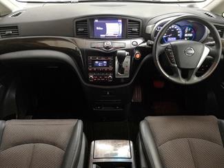 2013 Nissan Elgrand - Thumbnail