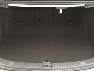 2016 Mercedes-Benz E 200 - Thumbnail