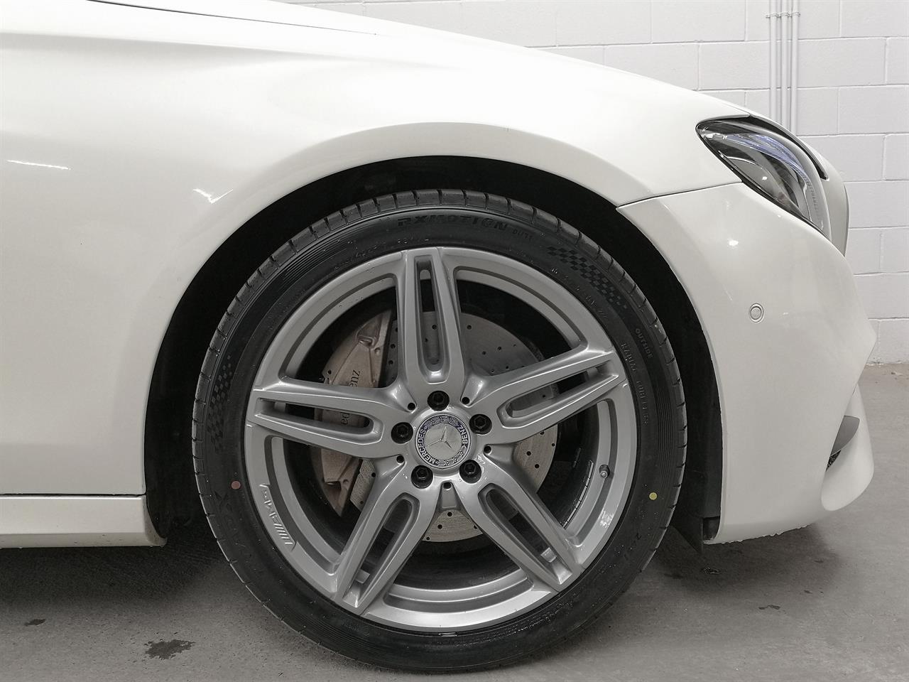 2016 Mercedes-Benz E 200