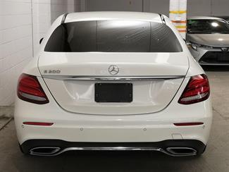 2016 Mercedes-Benz E 200 - Thumbnail