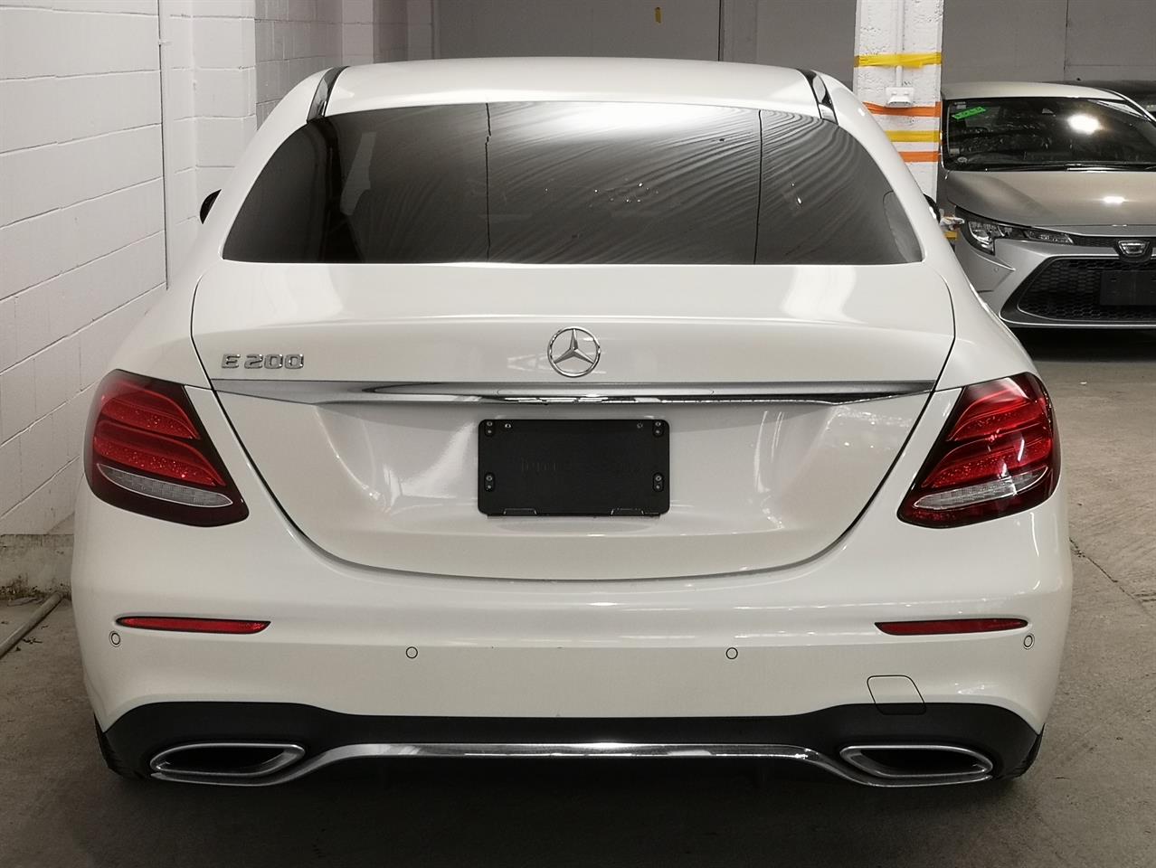 2016 Mercedes-Benz E 200