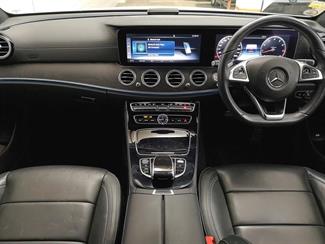 2016 Mercedes-Benz E 200 - Thumbnail