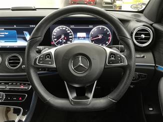 2016 Mercedes-Benz E 200 - Thumbnail