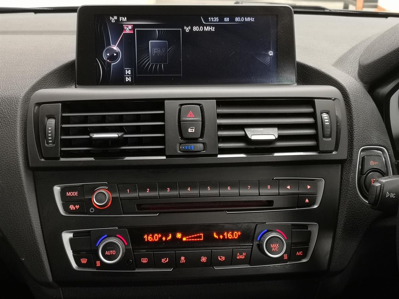 2015 BMW 116i