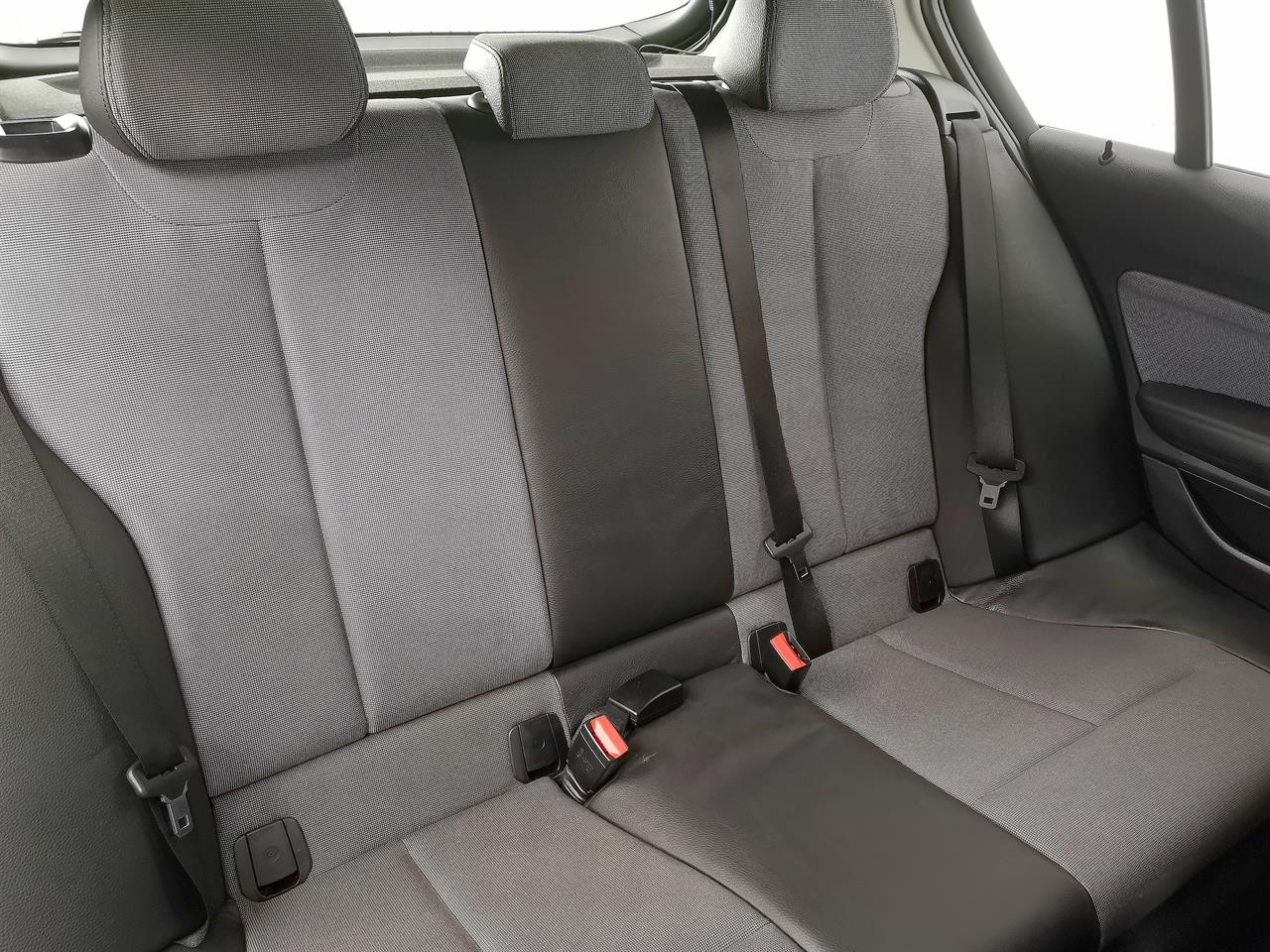 2015 BMW 116i
