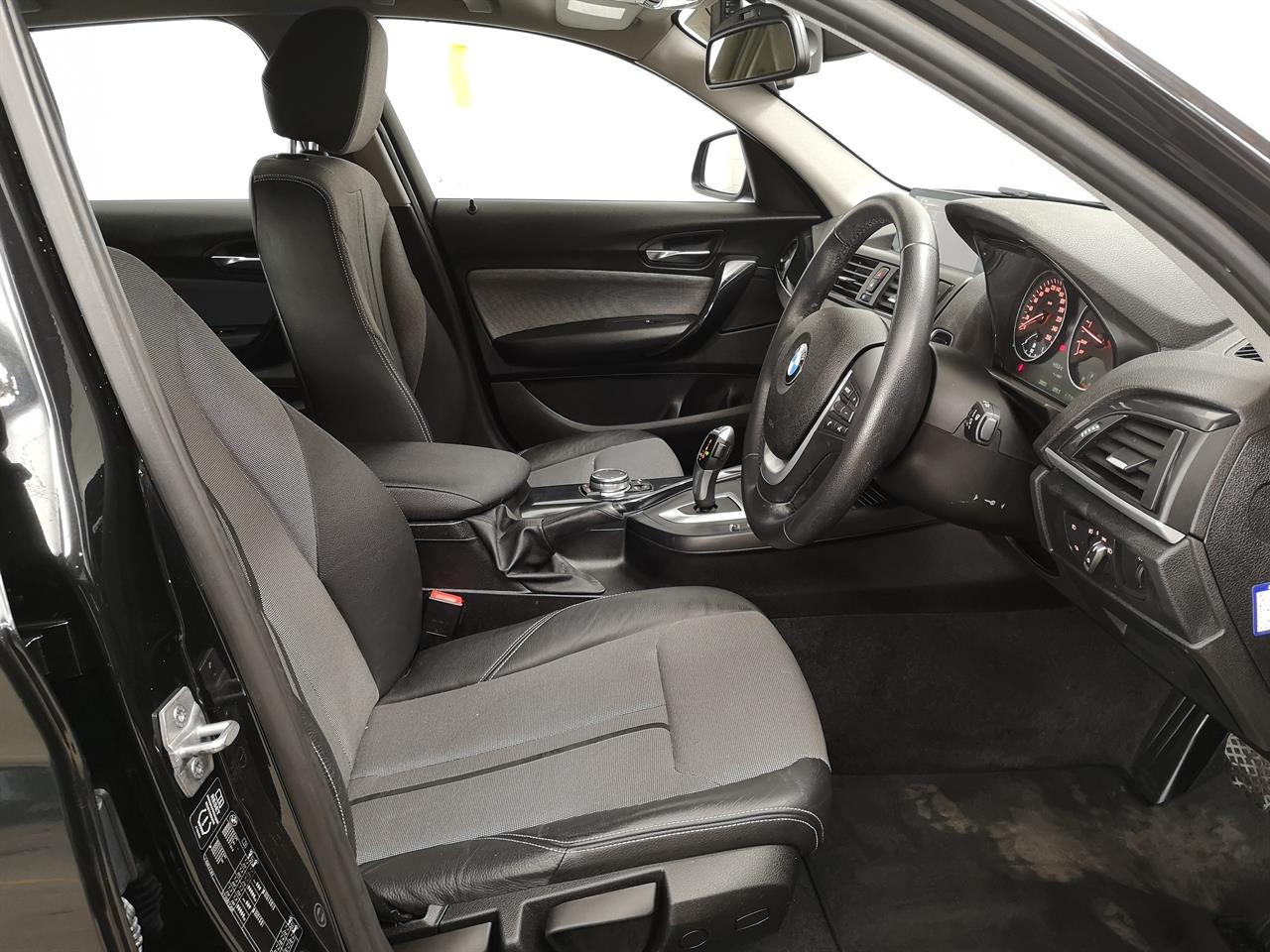 2015 BMW 116i
