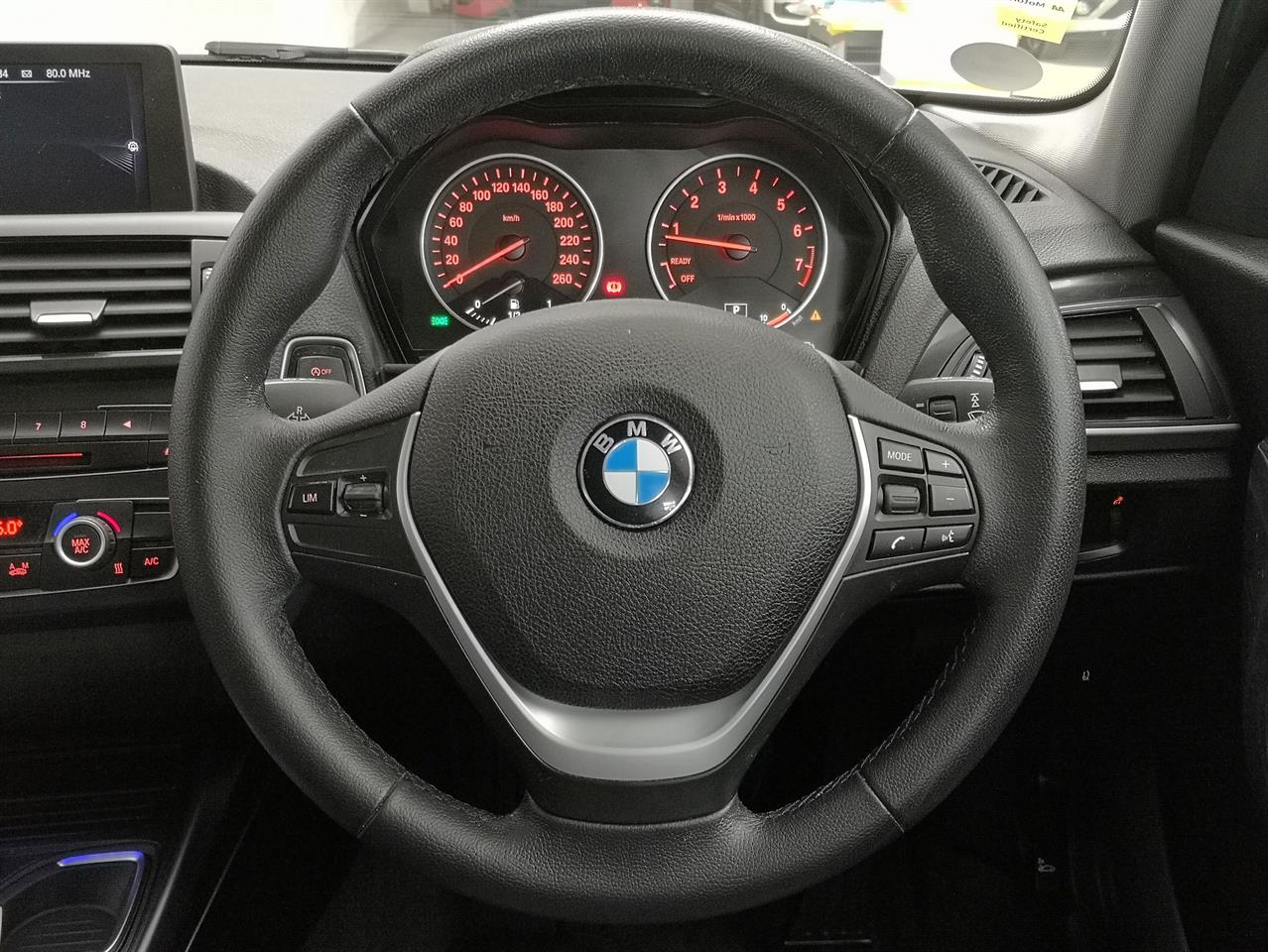 2015 BMW 116i