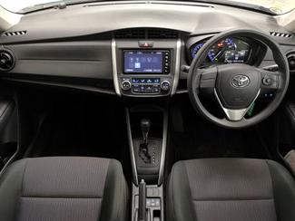 2018 Toyota Corolla - Thumbnail