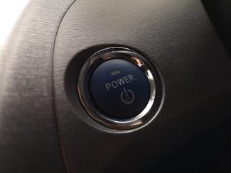 2013 Toyota Prius - Thumbnail