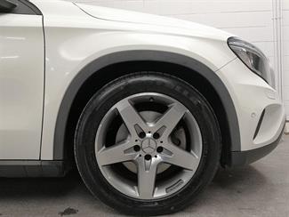 2015 Mercedes-Benz GLA 250 - Thumbnail