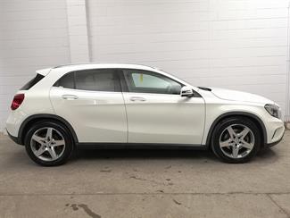 2015 Mercedes-Benz GLA 250 - Thumbnail