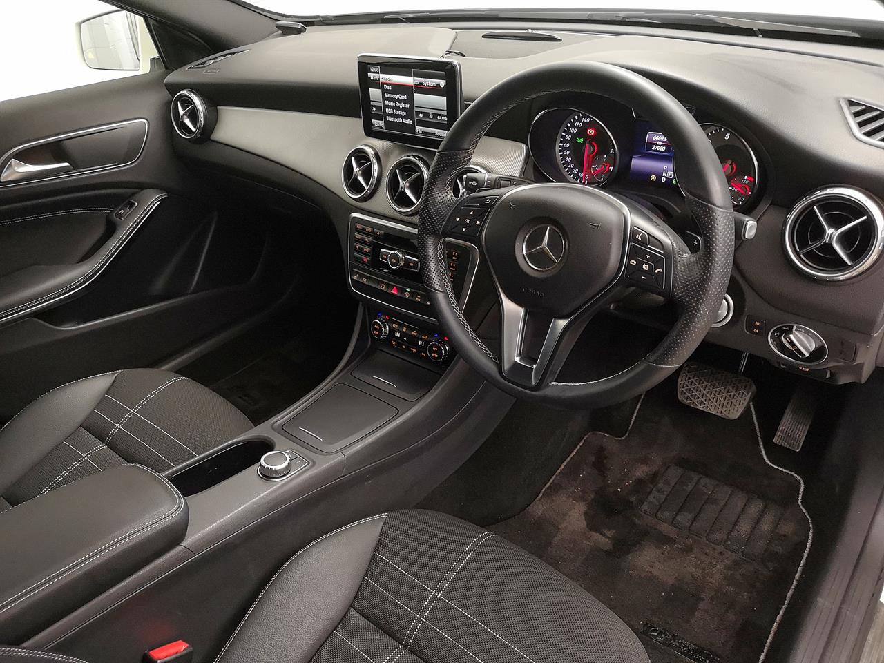 2015 Mercedes-Benz GLA 250