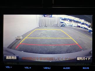 2017 Toyota Prius - Thumbnail