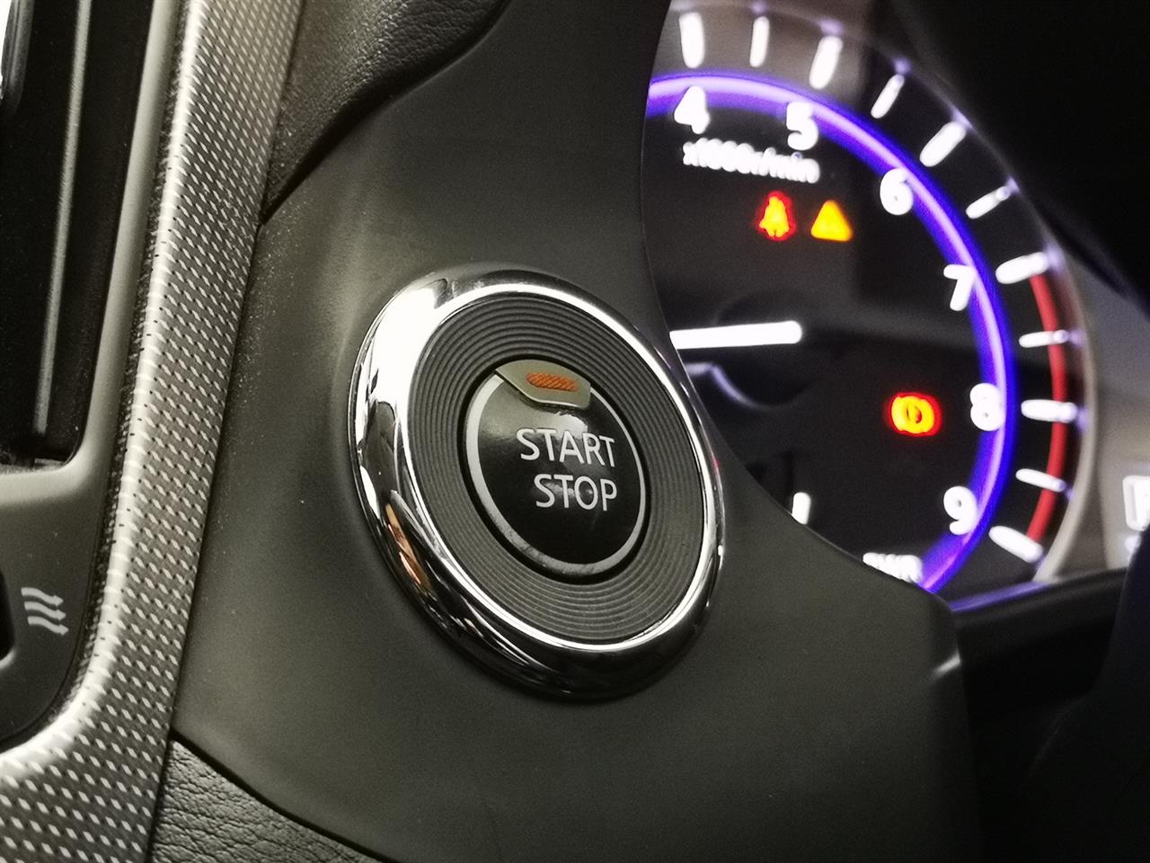 2014 Nissan Skyline