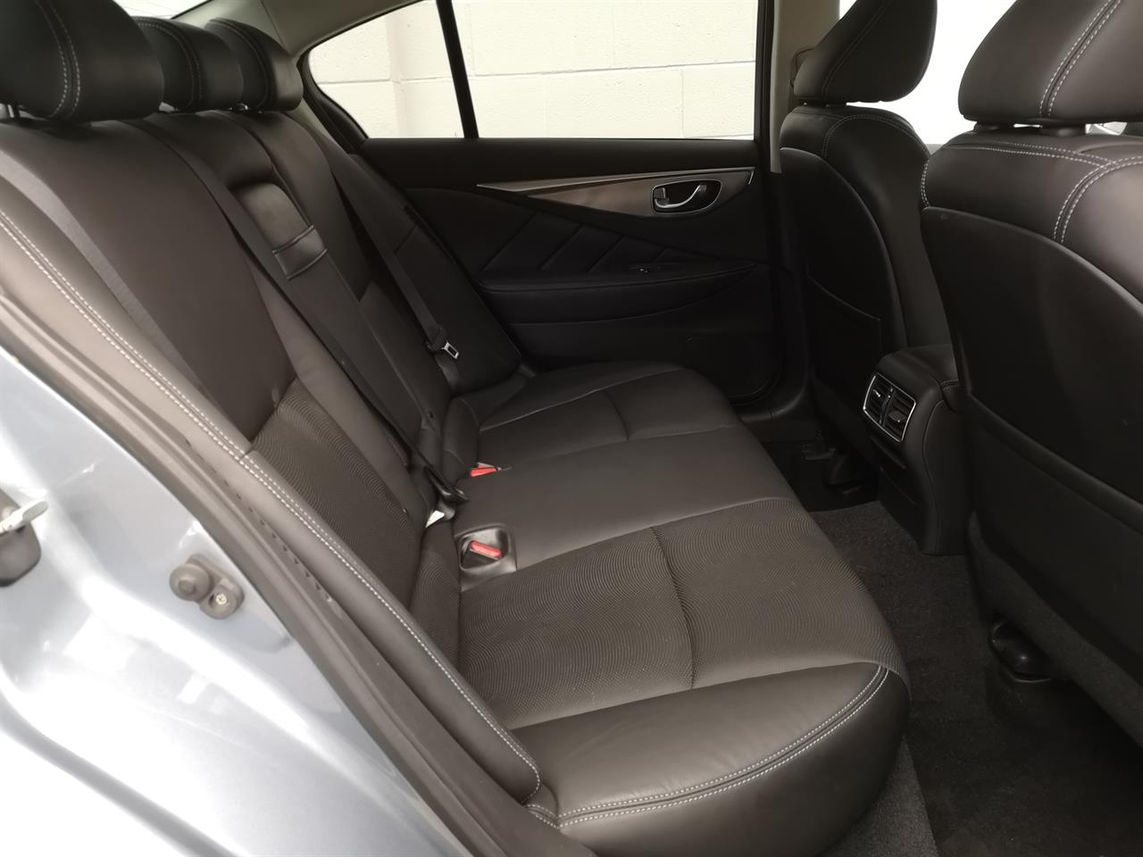 2014 Nissan Skyline