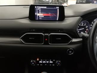 2017 Mazda CX-5 - Thumbnail