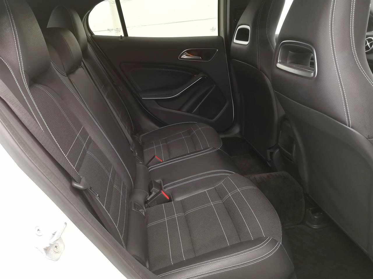 2015 Mercedes-Benz GLA 250