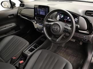 2022 Toyota Aqua - Thumbnail