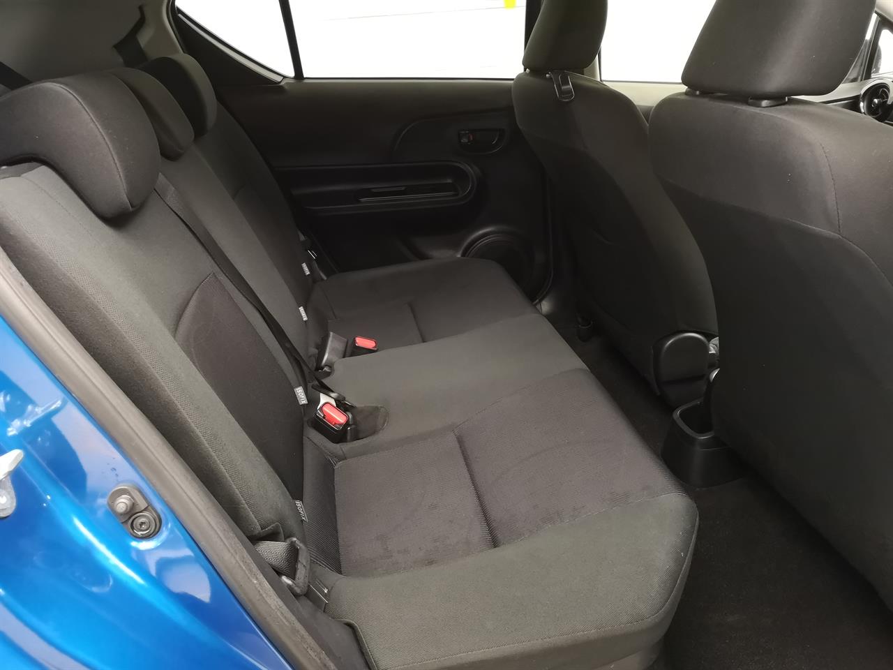 2015 Toyota Aqua