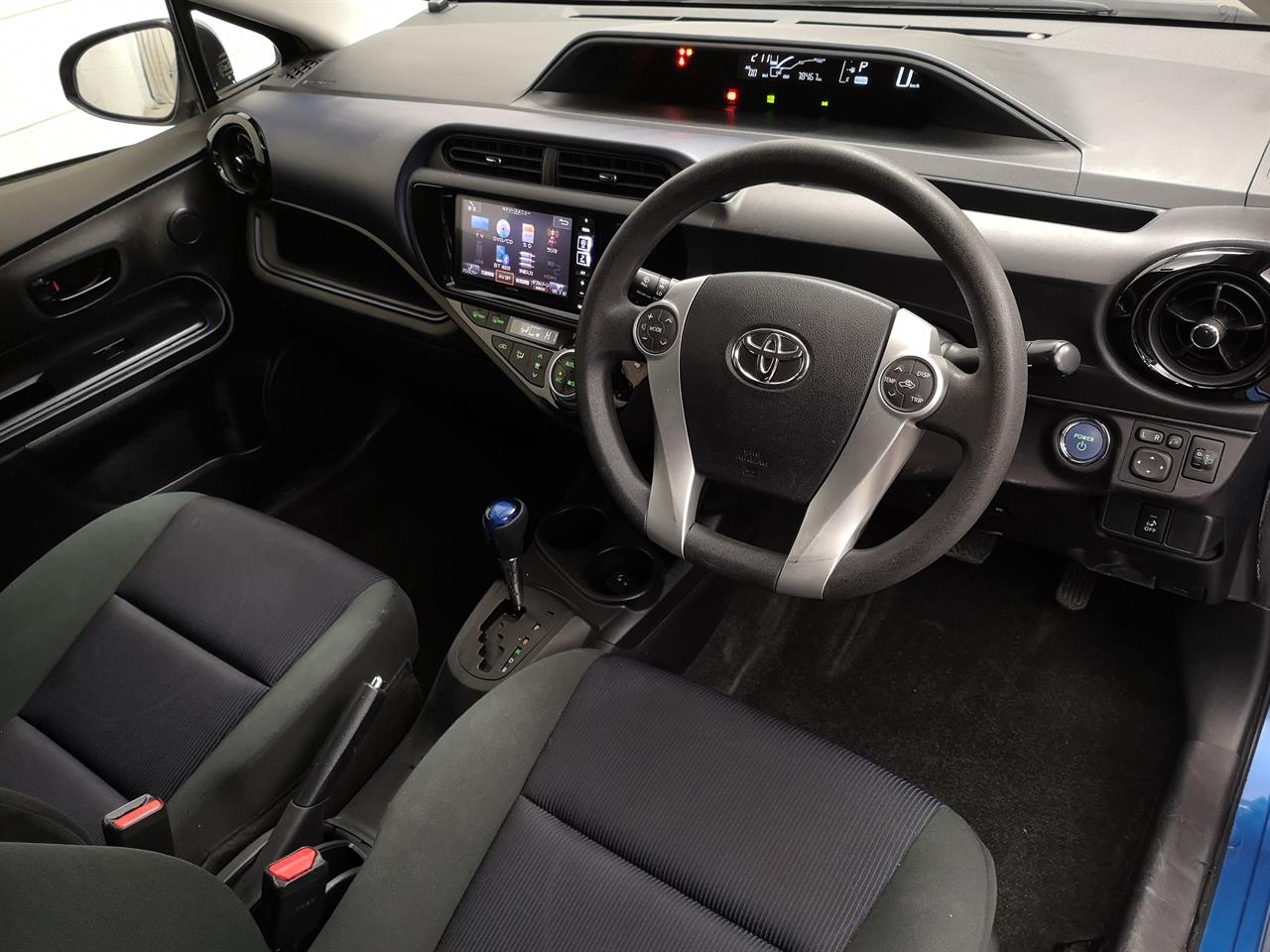 2015 Toyota Aqua