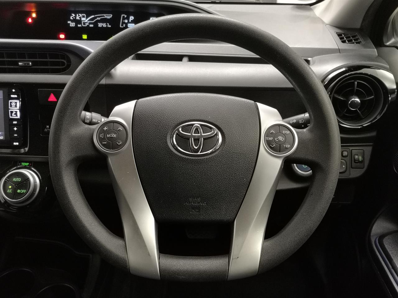 2015 Toyota Aqua