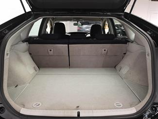 2012 Toyota Prius - Thumbnail