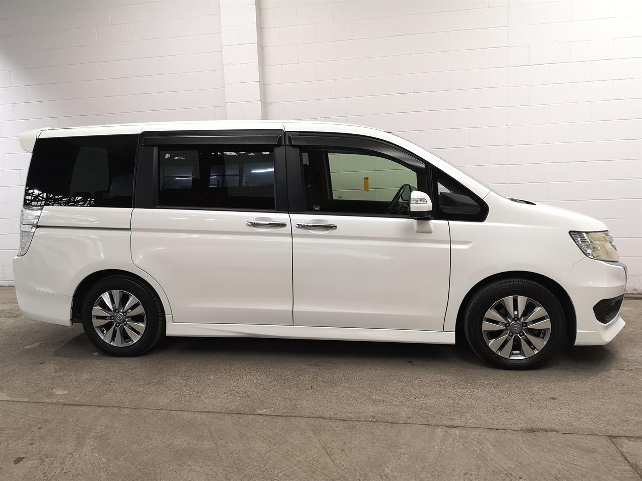 2013 Honda Stepwagon
