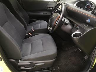 2015 Toyota Sienta - Thumbnail