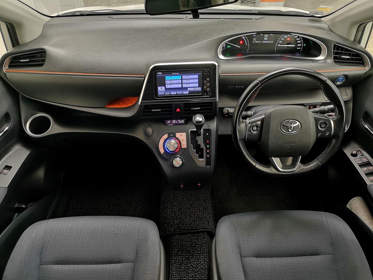 2017 Toyota Sienta