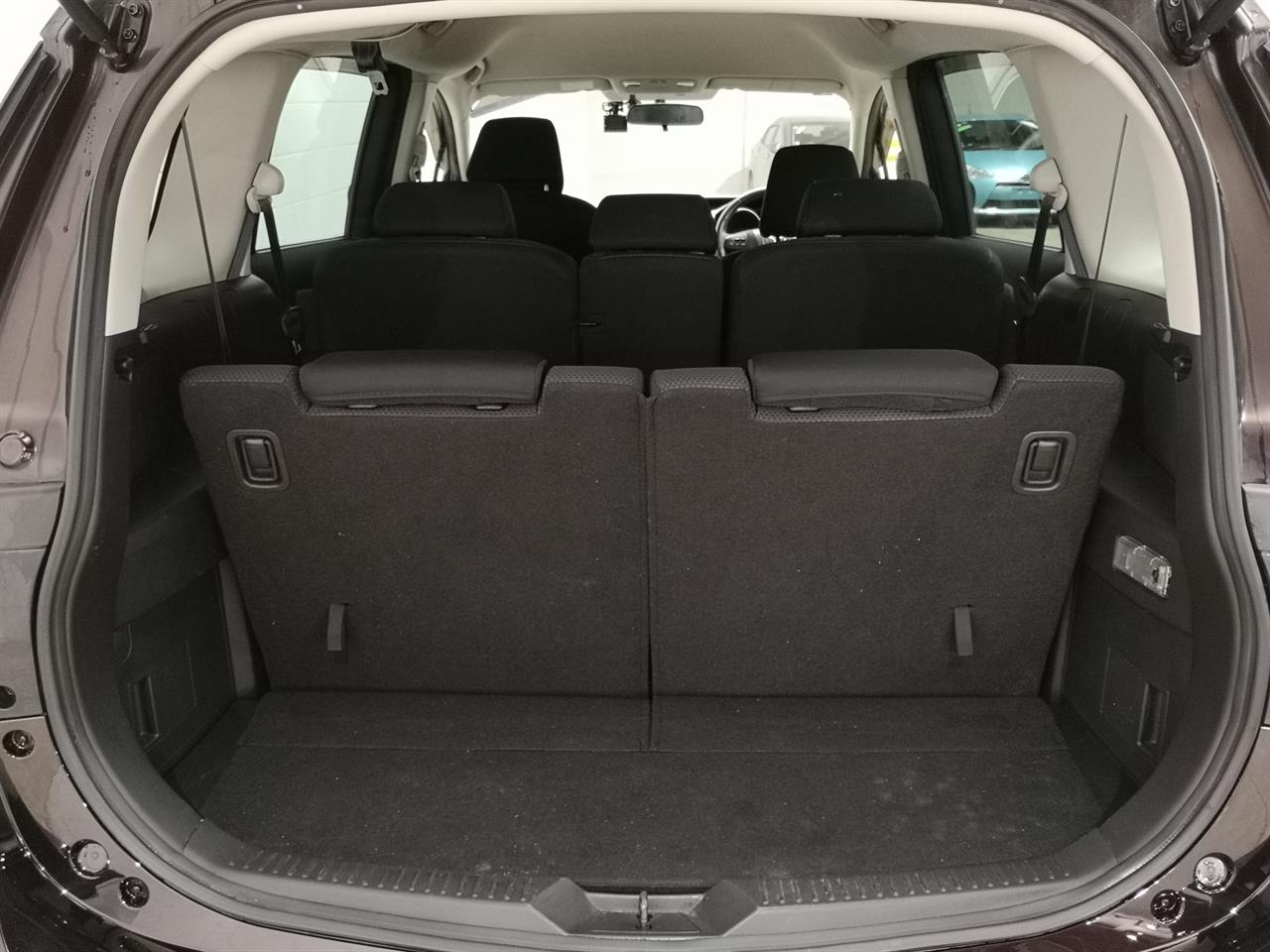 2013 Mazda Premacy