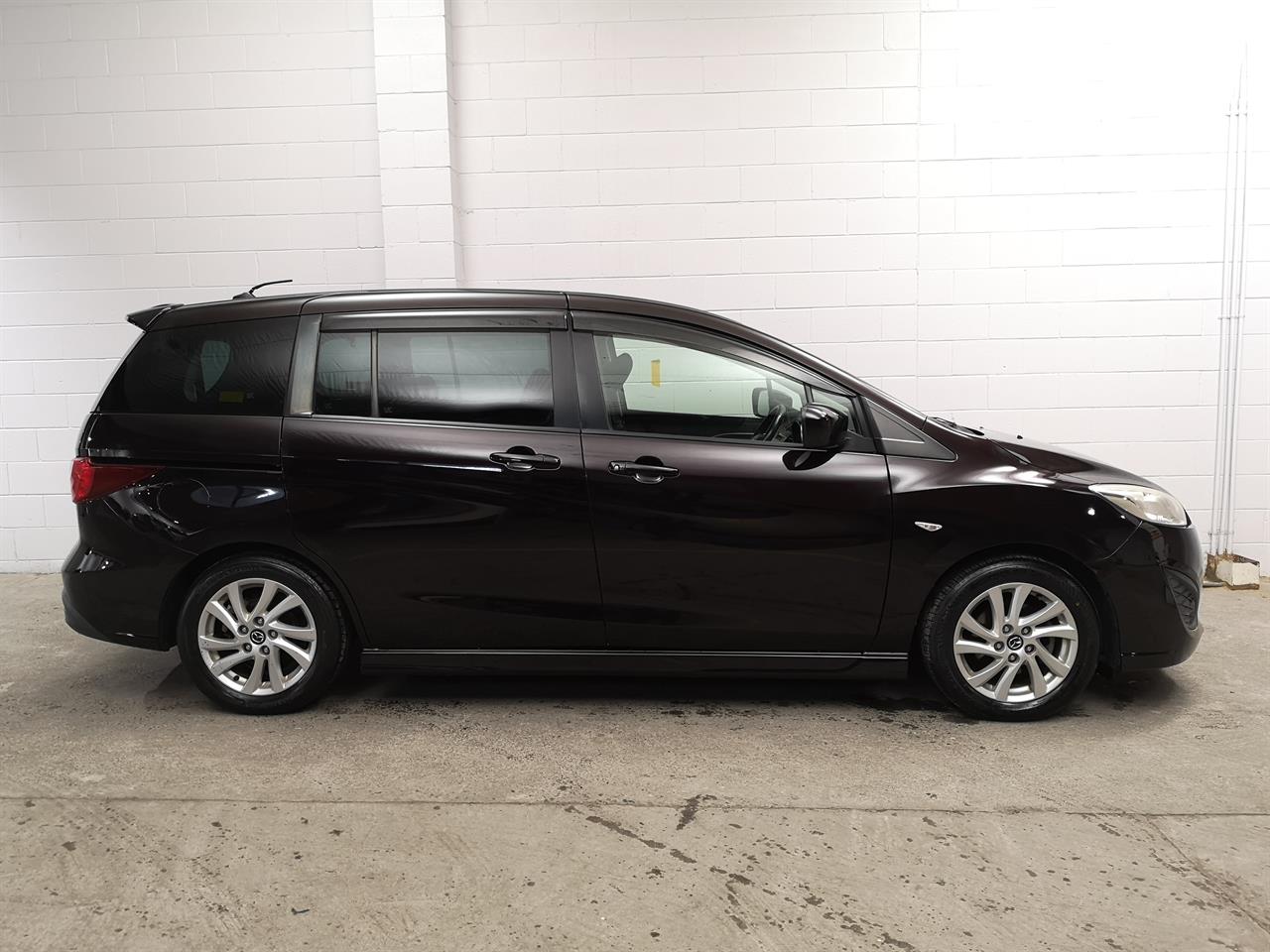 2013 Mazda Premacy
