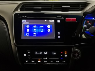 2015 Honda Grace - Thumbnail