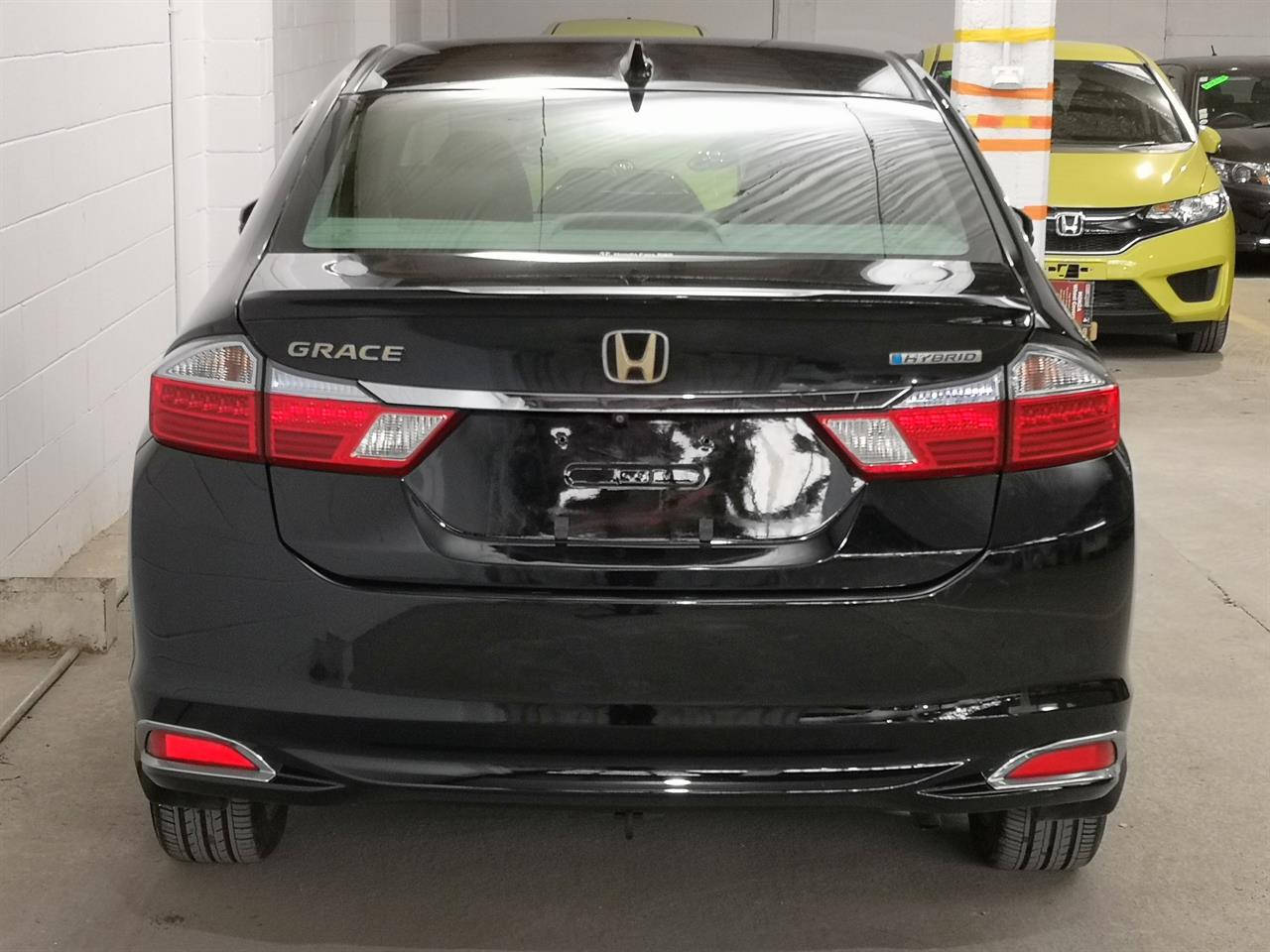 2015 Honda Grace