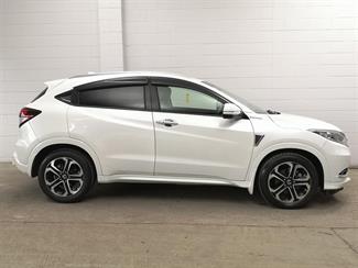 2014 Honda Vezel - Thumbnail